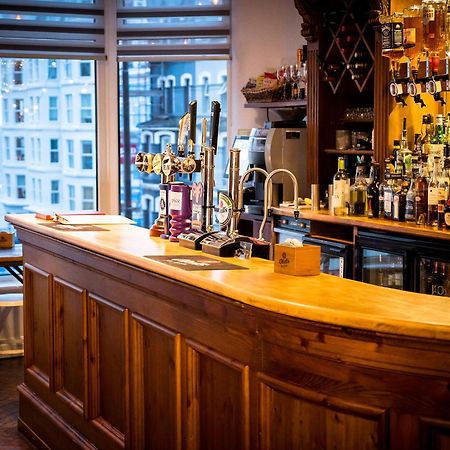 Rosslyn Hotel Douglas Bagian luar foto